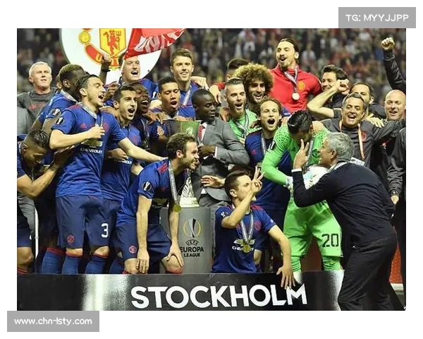 曼联得欧联杯冠军可以去打欧冠吗？